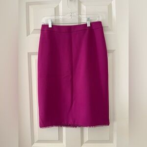 Ann Taylor Pink Fuchsia pencil skirt w/small decorative Pom Poms at hem size 4